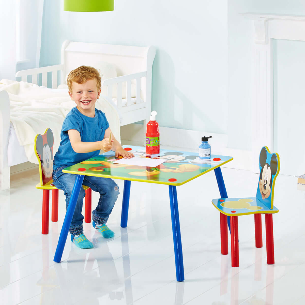 Minnie mouse kids table and chairs top